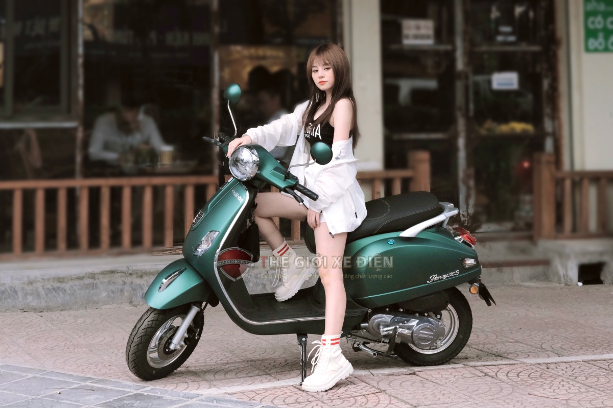 Giá xe máy 50cc cho học sinh? Có những mẫu nào hot?