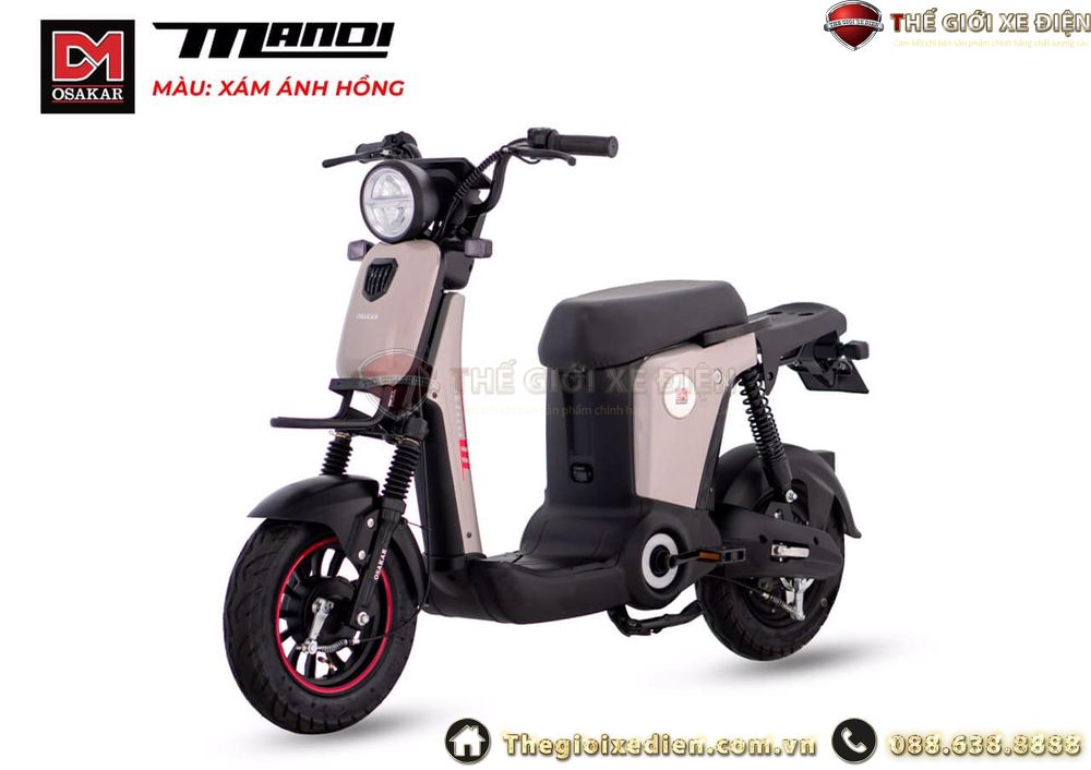 Thời gian sạc đầy pin xe máy điện Osakar Mandi mất bao lâu?