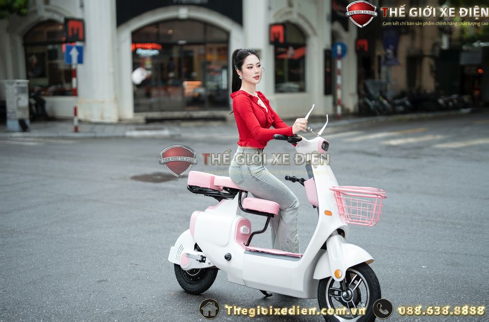 Thay đổi về độ tuổi lái xe máy 50cc từ 2025: Cần biết để tránh vi phạm