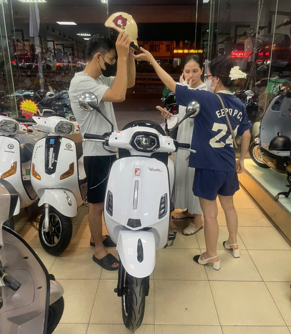 Chuyển đổi xanh và những nút thắt chưa có lời giải: Từ hạ tầng đến nỗi lo an toàn
