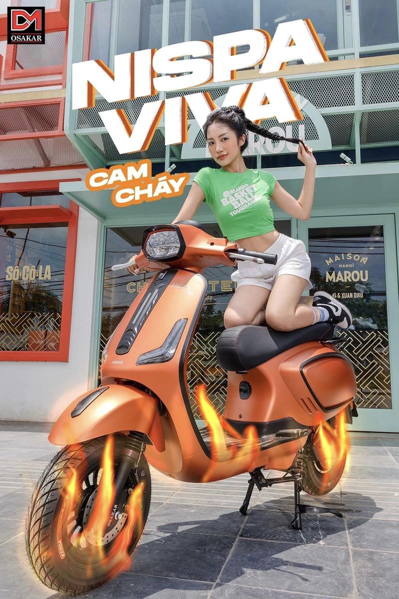 Chọn quà 8/3 cho bạn gái: Có nên tặng xe máy điện?