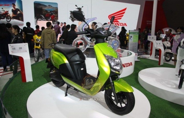 Xe Máy Điện Honda VSUN V2 - Chính Hãng Honda Nhật